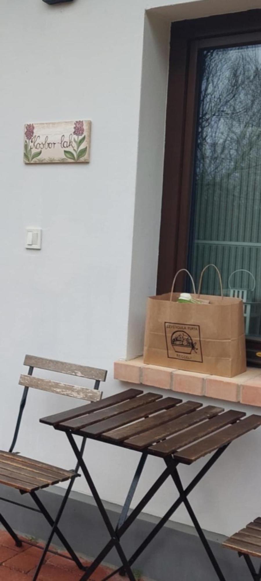 Ferienwohnung Kosbor Vendeghaz Monoszlo Exterior foto